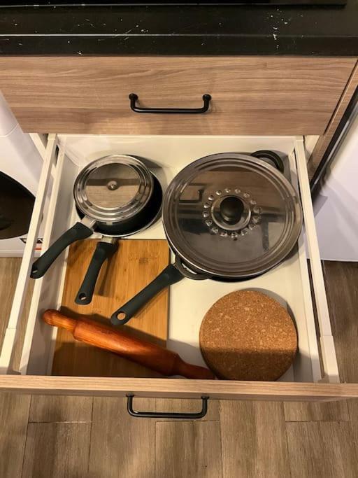 Ks Paris Studio Appart Near Station Gare Du Nord And Gare De L Est Ngoại thất bức ảnh